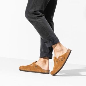 New Birkenstock Boston Soft Footbed
Suede Leather